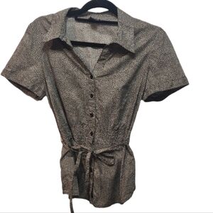 Will Smith short sleeve brown white printed belted blouse size Medium